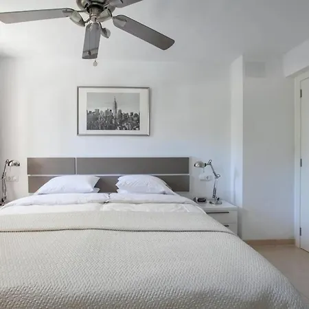 Apartamento Oden 2 *
